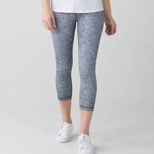Lululemon Wunder Under Crop III in Rio Mist White Black $88